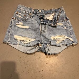 Levis 501 shorts